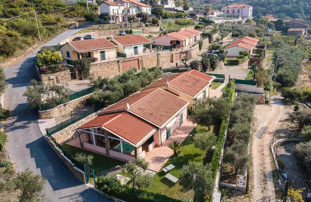 Residence Villa Il Casale - Appartamenti Wellness, Piscina E Spa-1